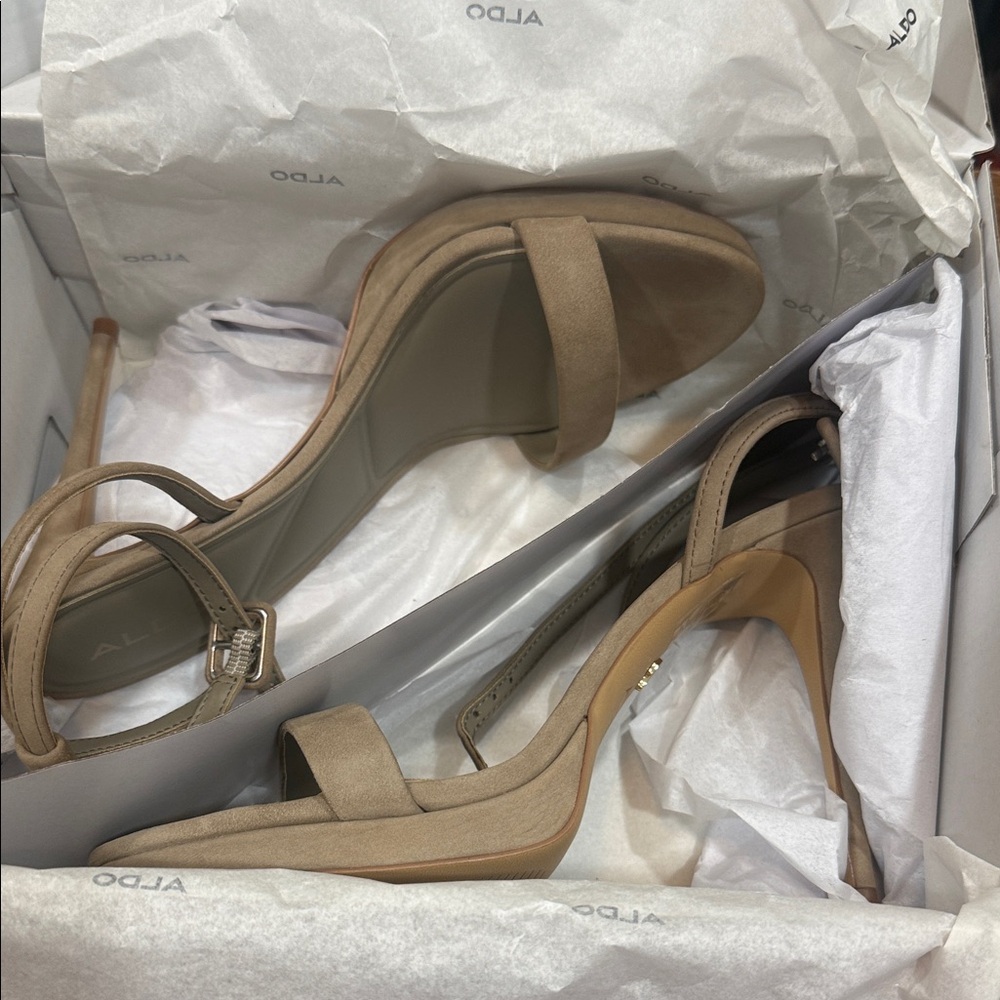 ALDO Beige Strappy Women's Heels - Picture 4 of 5